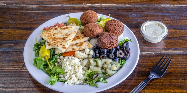 Falafel Salad