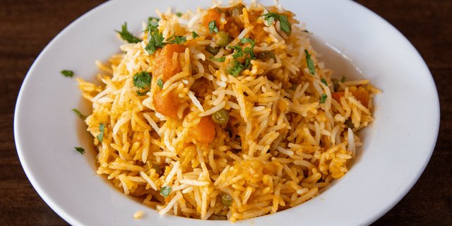 Vegetable Biryani Tray