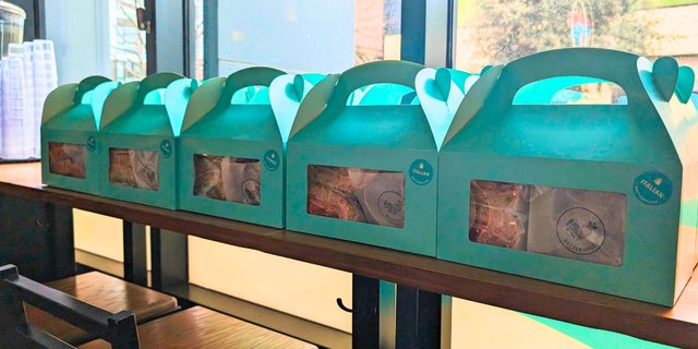 Deluxe Sandwich Boxed Lunch