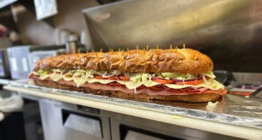 Rocky's NY Deli & Italian Catering