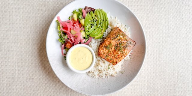 Mediterranean Salmon Rice Bowl