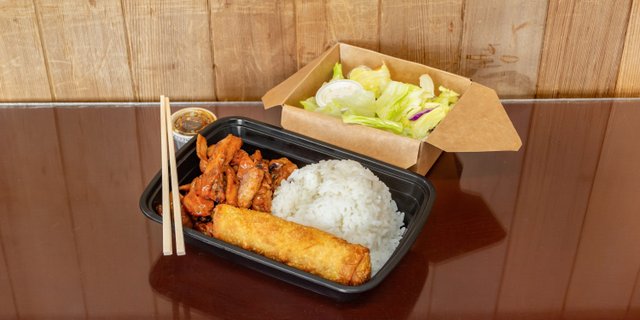Chicken & Eggroll