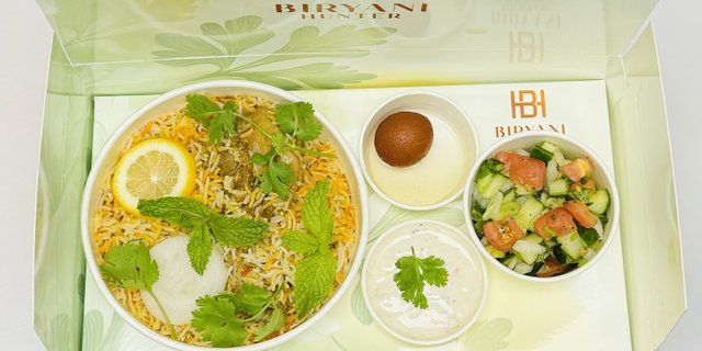 Premium Desi Spicy Chicken Biryani Box