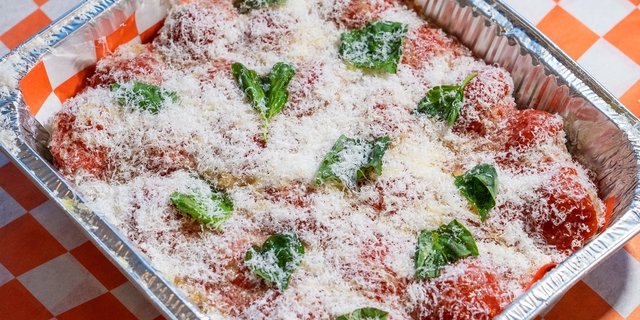 Meatballs Marinara
