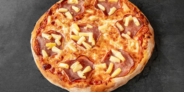 Hawaiian Pizza