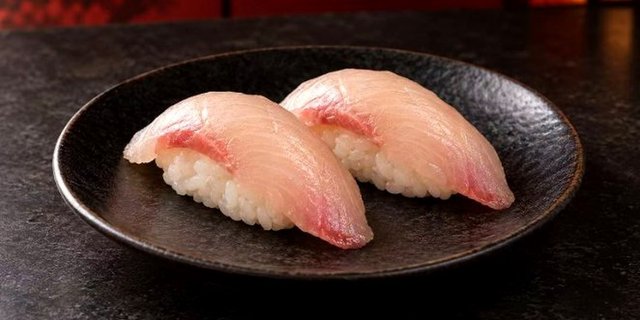 Yellowtail Sashimi