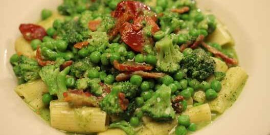 Pesto Rigatoni