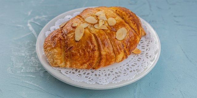 Almond Croissant