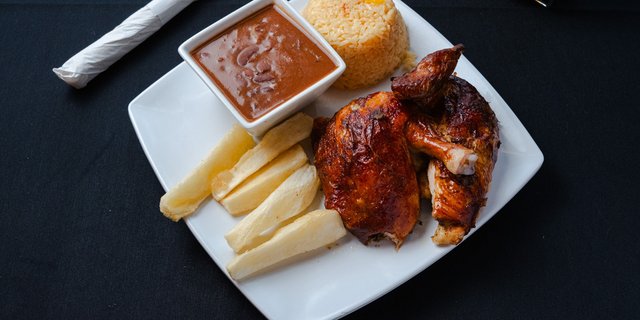 Half Chicken & 3 Sides Boxed Meal