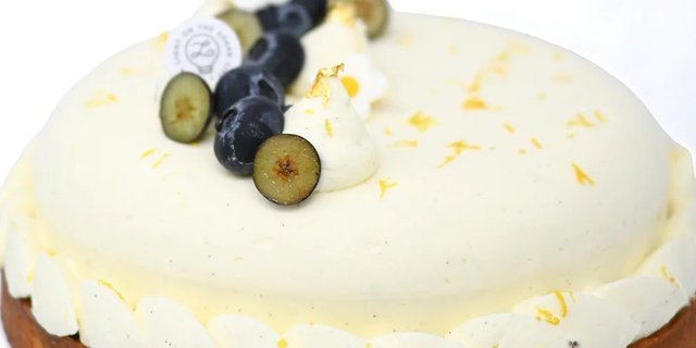 Blueberry Lemon Tart Cake