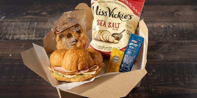 Turkey, Havarti & Avocado Croissant Lunch Box