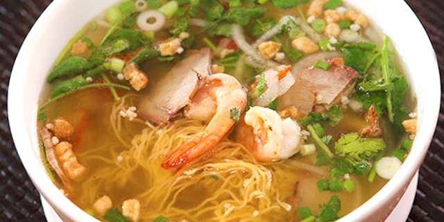 Highly acclaimed by Zagat and Yelpers alike, our Falls Church-based Vietnamese fare adds an exotic element to Virginia cuisine. Decorated with local accolades since opening our doors in 2005, we specialize in group-style portions and reliable delivery. Try our simple rice and noodle platters, refreshing soups and fun finger foods! - Pho Cyclo