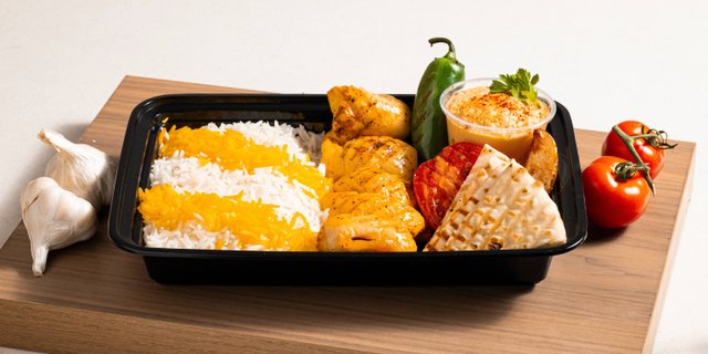 Filet of Chicken Kabob Boxed Lunch