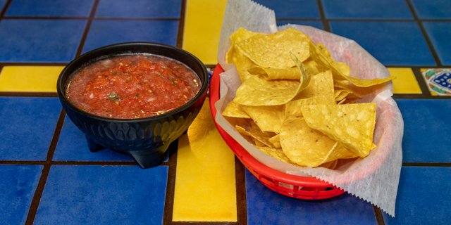 Chips & Salsa