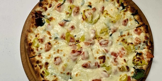 Greek Pizza