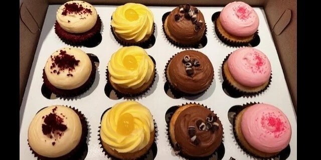 Dozen Medium Cupcakes