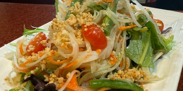 Green Papaya Salad