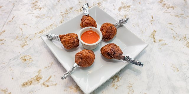 Stuffed Chicken Wings