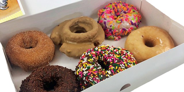 1/2 Dozen Assorted Donuts