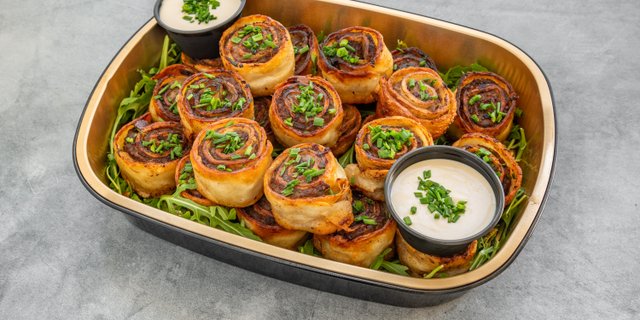 Arais Rolls Tray