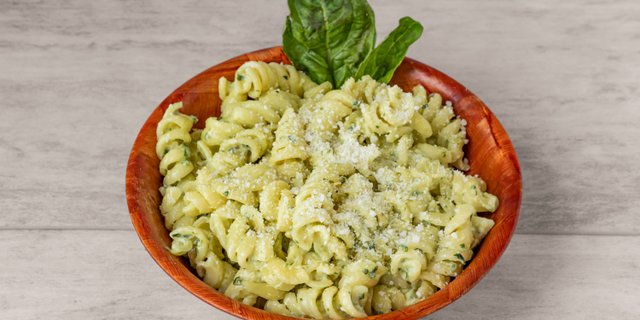 Pesto Pasta Salad
