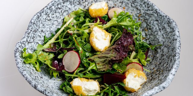 Roasted Goat Cheese Salad