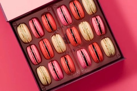 Very Vanilla Berry Box