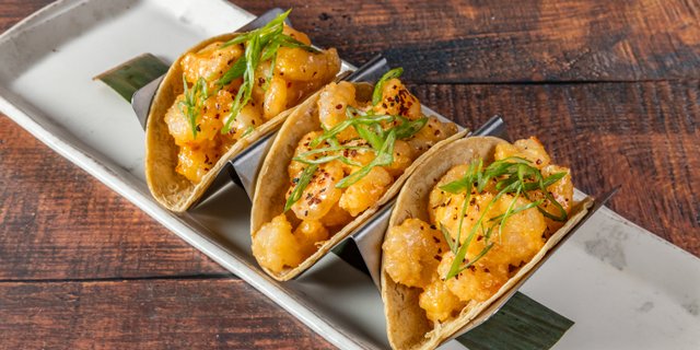 Bang Bang Shrimp Tacos Platter