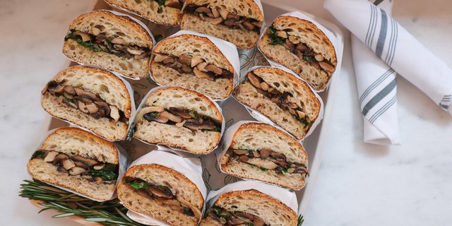Vegan Funghi Sandwich