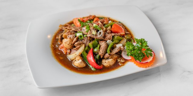 Pepper Steak Tray