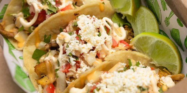 Trio De Tacos Box