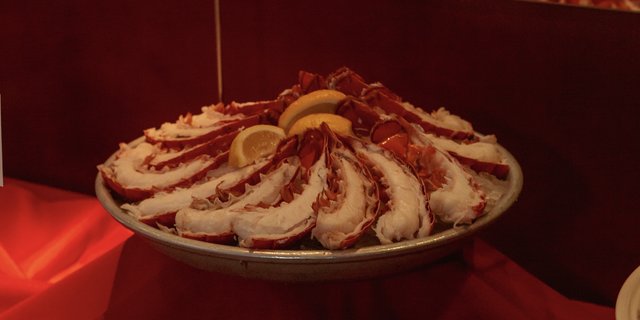 Dozen Half Maine Lobster Tails