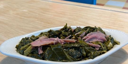 Collard Greens w/ Smoked Turkey