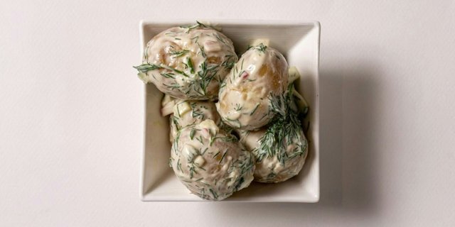 Lemon Dill Potato Salad Tray