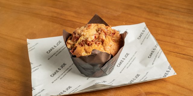 Banana Walnut Muffin