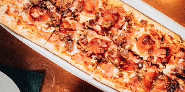 Carnivore Flatbread Pizza Package