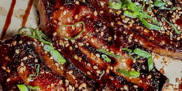 Thick-Cut Smoked Maple Bourbon Bacon