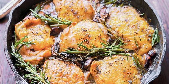 Rosemary & Apple Natural Chicken Thighs (Dairy-Free)