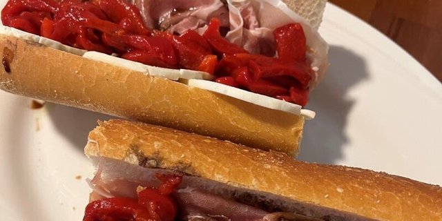 Prosciutto, Fresh Mozzarella & Roasted Peppers Sub