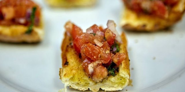 Bruschetta alla Romana
