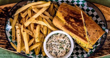 Coco's at 40th Street Restaurant