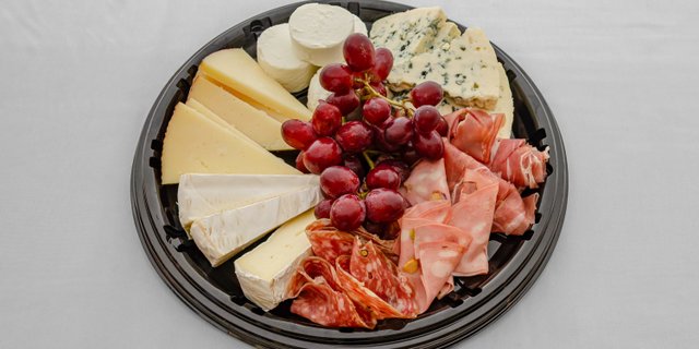Cheese & Charcuterie Board