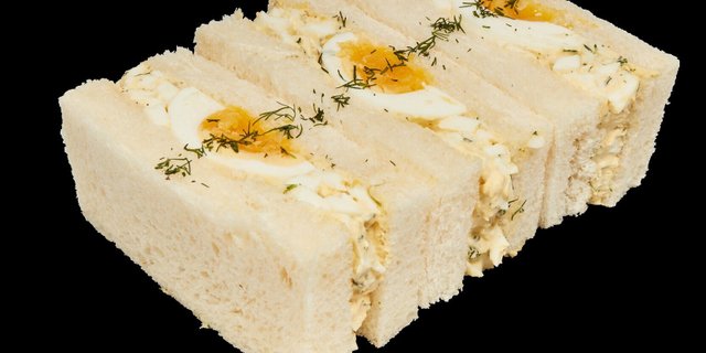 Dill Egg Salad Sando