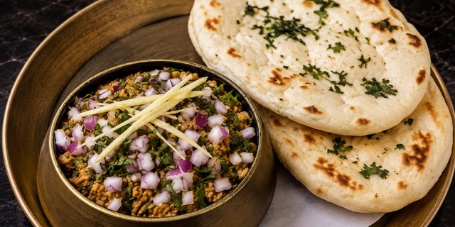 Keema With Kulcha