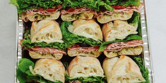 Sandwich Tray
