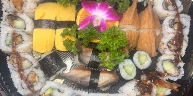 Fully Cooked Sushi Tray