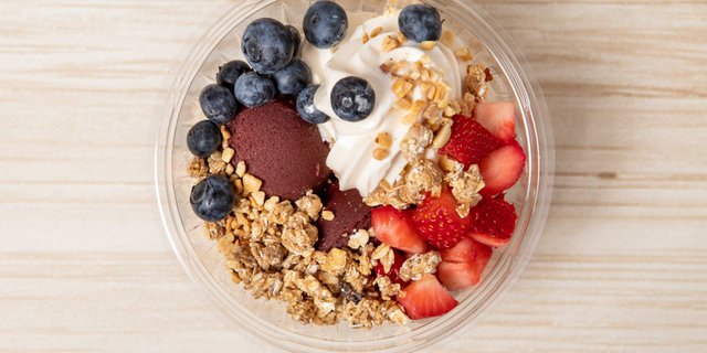 Build-Your-Own Acai Bowl