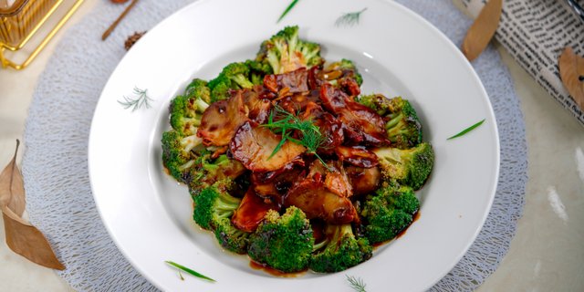 Pork w/ Broccoli