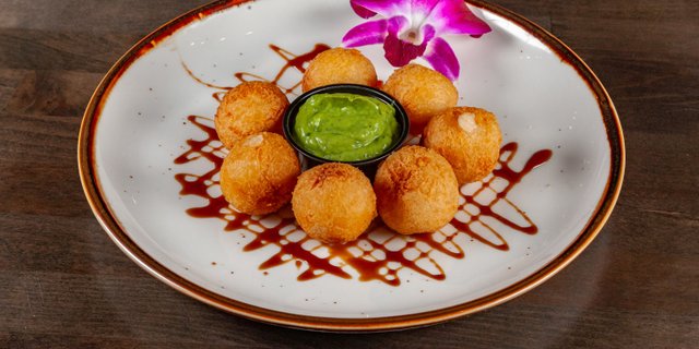 Yucca Balls