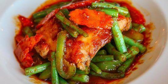 Pik Khing Salmon